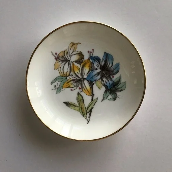 Minton English Bone China Tiger Lilly Trinket Dish Blue & Yellow Floral Vintage - Picture 4 of 10